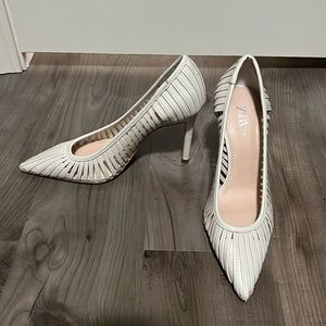 Zara Pumps NEW!!!!